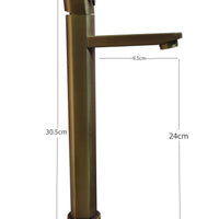 Grifería lavamanos Delta  Alta Bronce Antiguo