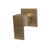 Grifería Pared Bronce Antiguo Tipo cascada (Agua Fria)