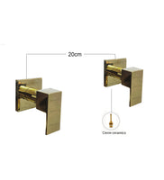 Mezclador Ducha 8" Manijas cuadradas Dorado