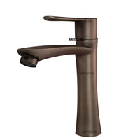 Grifería  Vintage Bronce Antiguo (Agua fría)